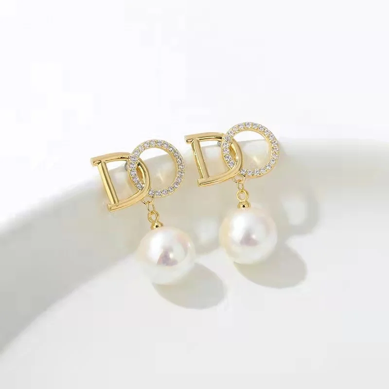 2023 New Vintage Letters Stud Earrings for Women Luxury  Designer Ear Rings Party Jewelry