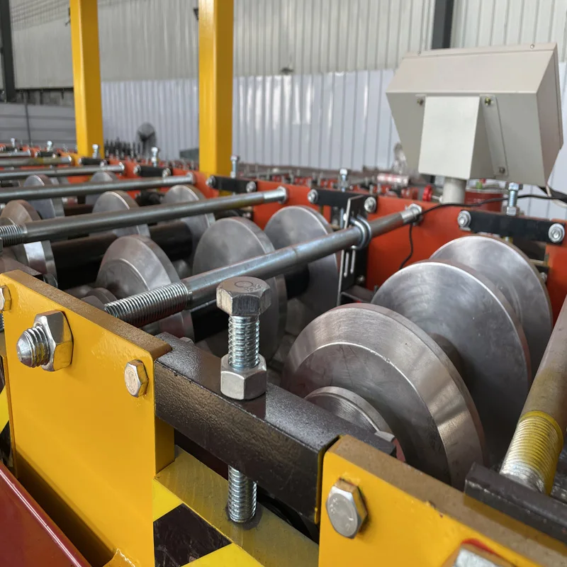 High quality  Standing Seam Metal Roofing Roller Roll Former Snap Lock Sheeting Forming Machine Price