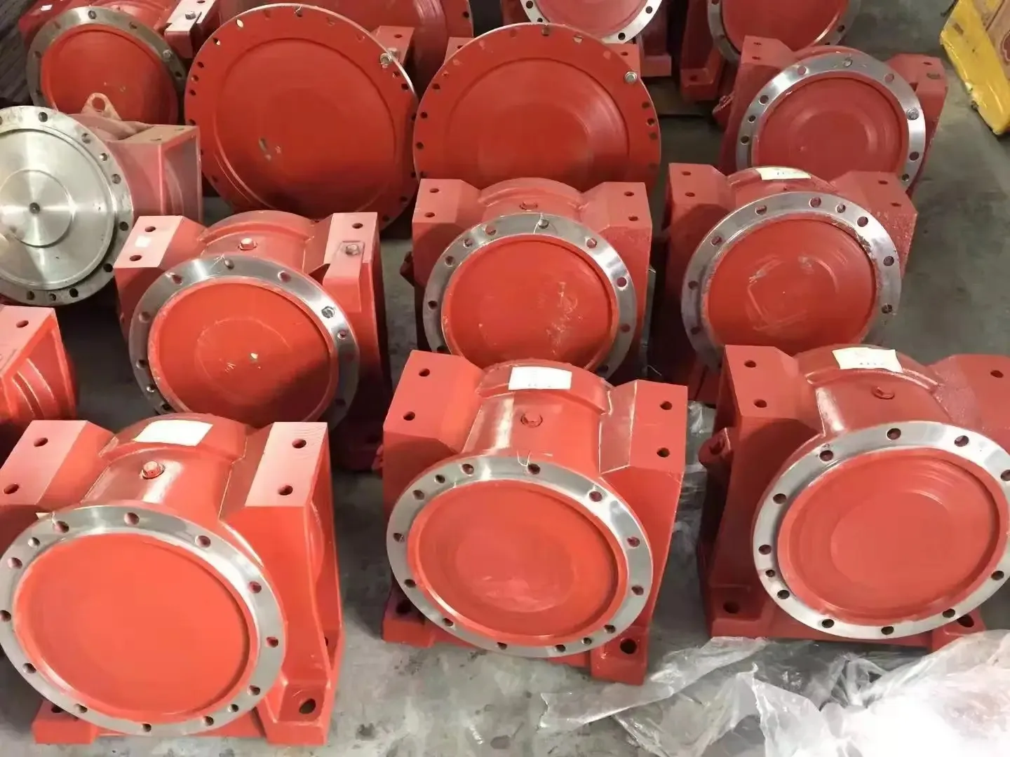 Factory Price Hot 8-18 Square Speed Reducers General Purpose PMB6R100 PMB6.5R120 PMB7R120 PMB7R130 PMB7.2R129 Reducers