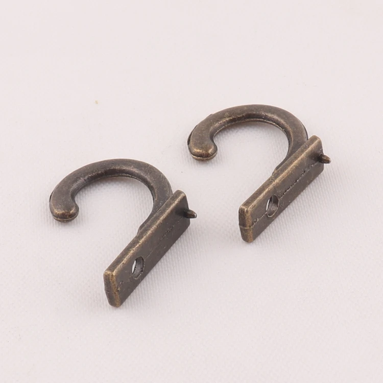 factory wholesale small antique brass color wall mounted metal coat hanger hook