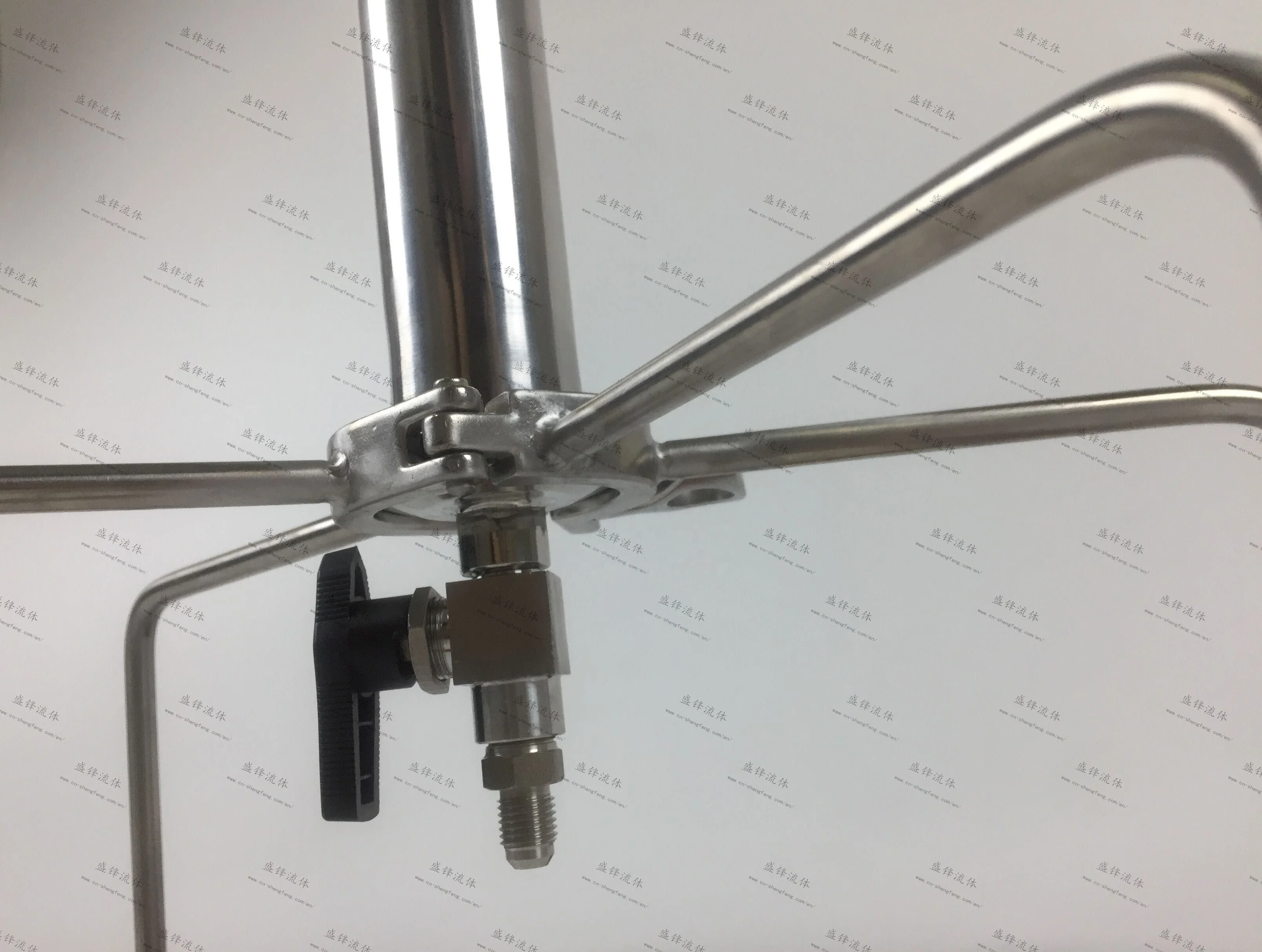 140g SS304 CBD Pressurized Extractor CO2 Extractor Kit Closed Column BHO Extractor with Black Handle Valve