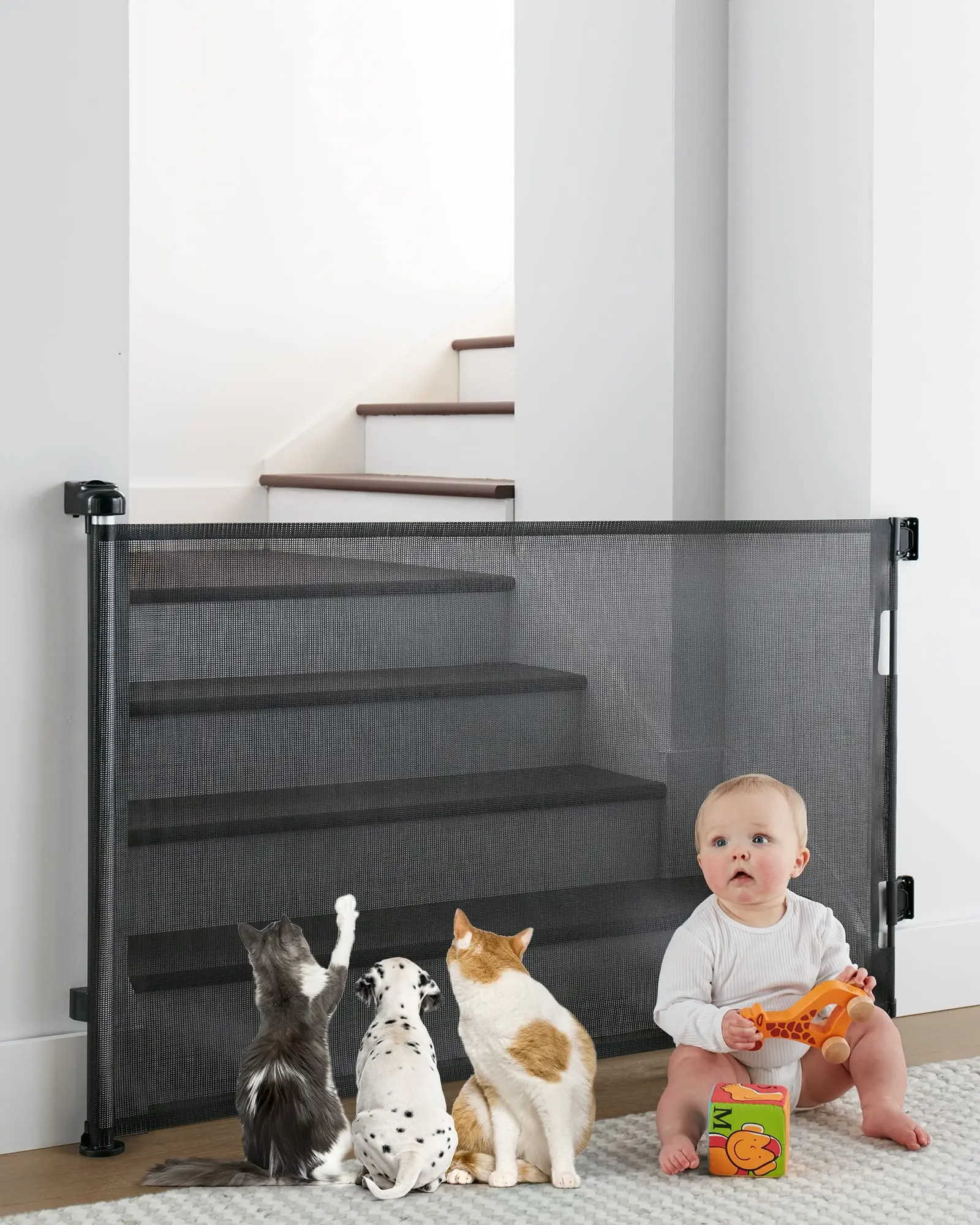 Baby And Pet Protector Hot Selling Safety Baby Barrier Gate Children Safety Gate for Doorways and Stairways