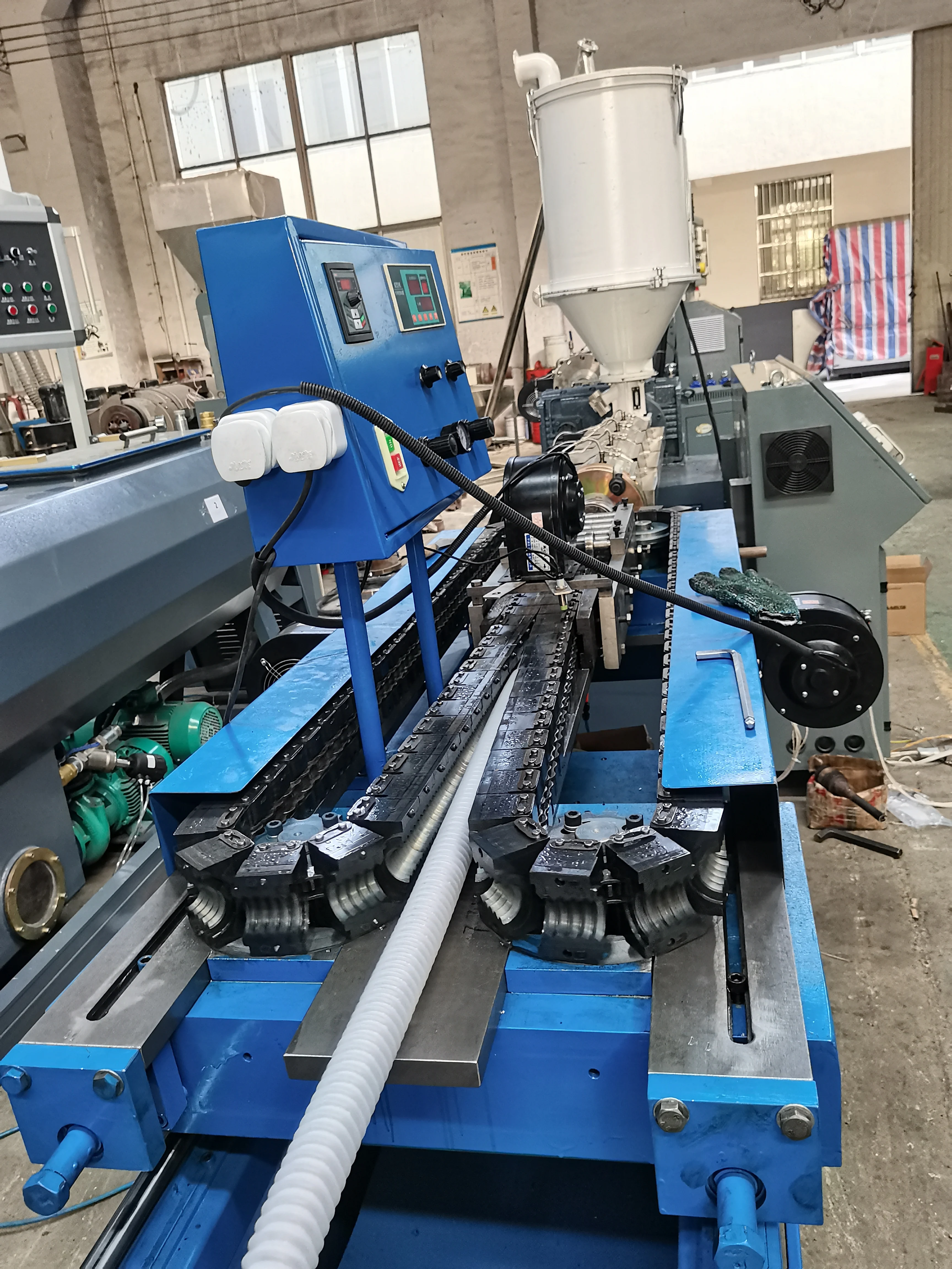 
Plastic Pp Corrugated Pipe Making Machinery for Home Use Drain Pipe Price in Europe Extrusion Machine PE PP PVC PA EVA 