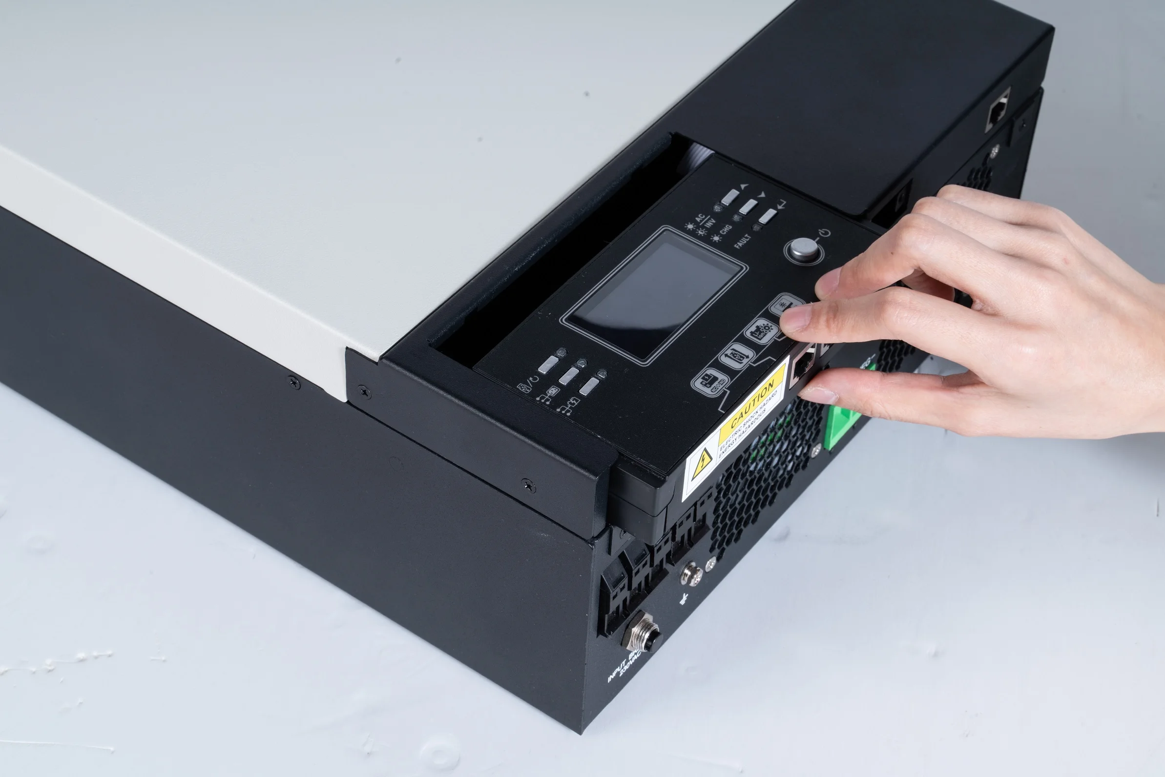 Factory price  inverter 5KVA solar system off grid complete hybrid  5000w solar power Inverter