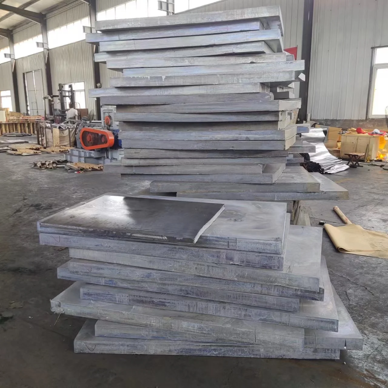 Lead plate for pet outpatient protective X-ray CT room