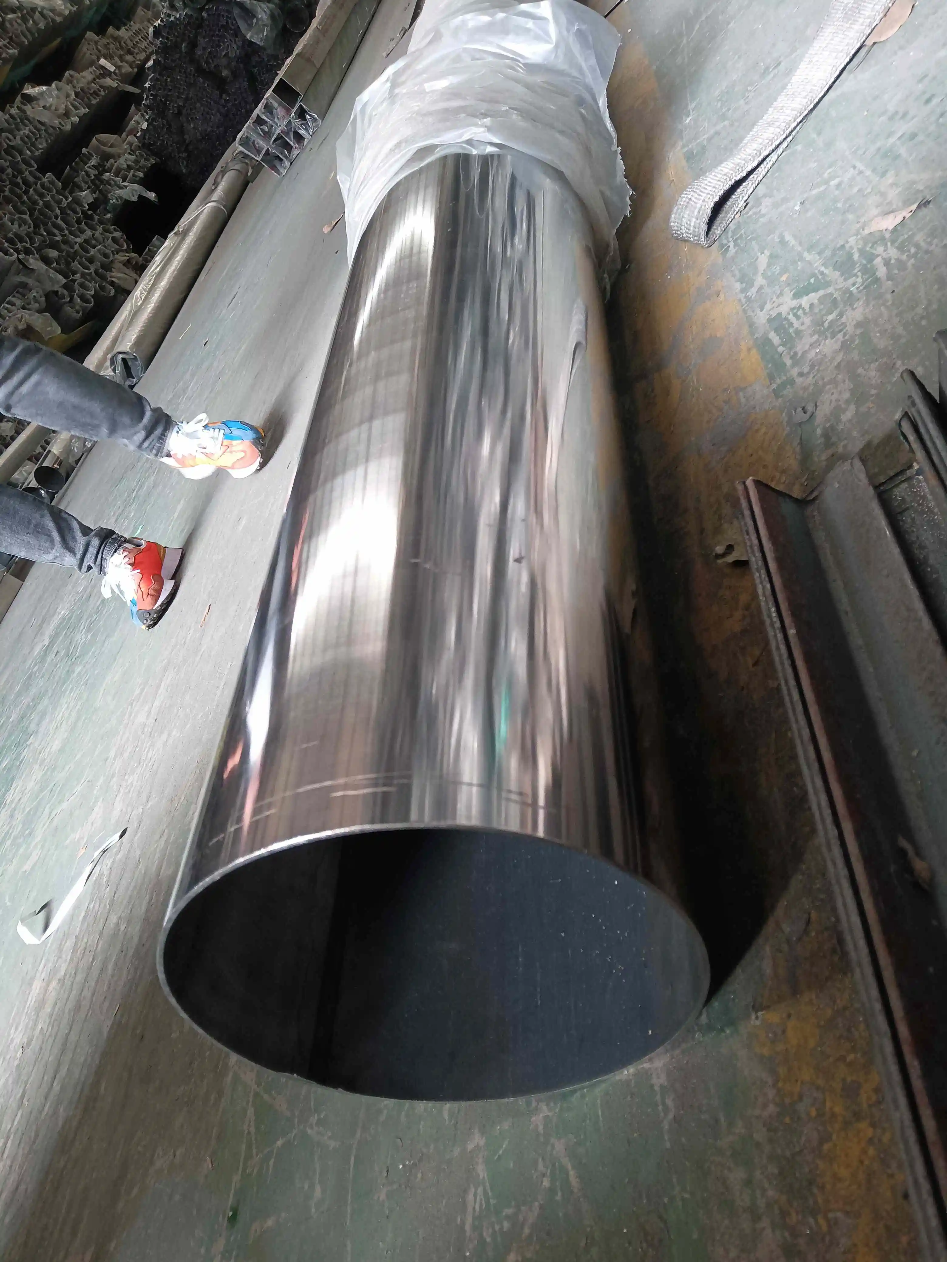 201 304  304l 316 316l hot rolled tube cold rolled round stainless seamless steel pipe