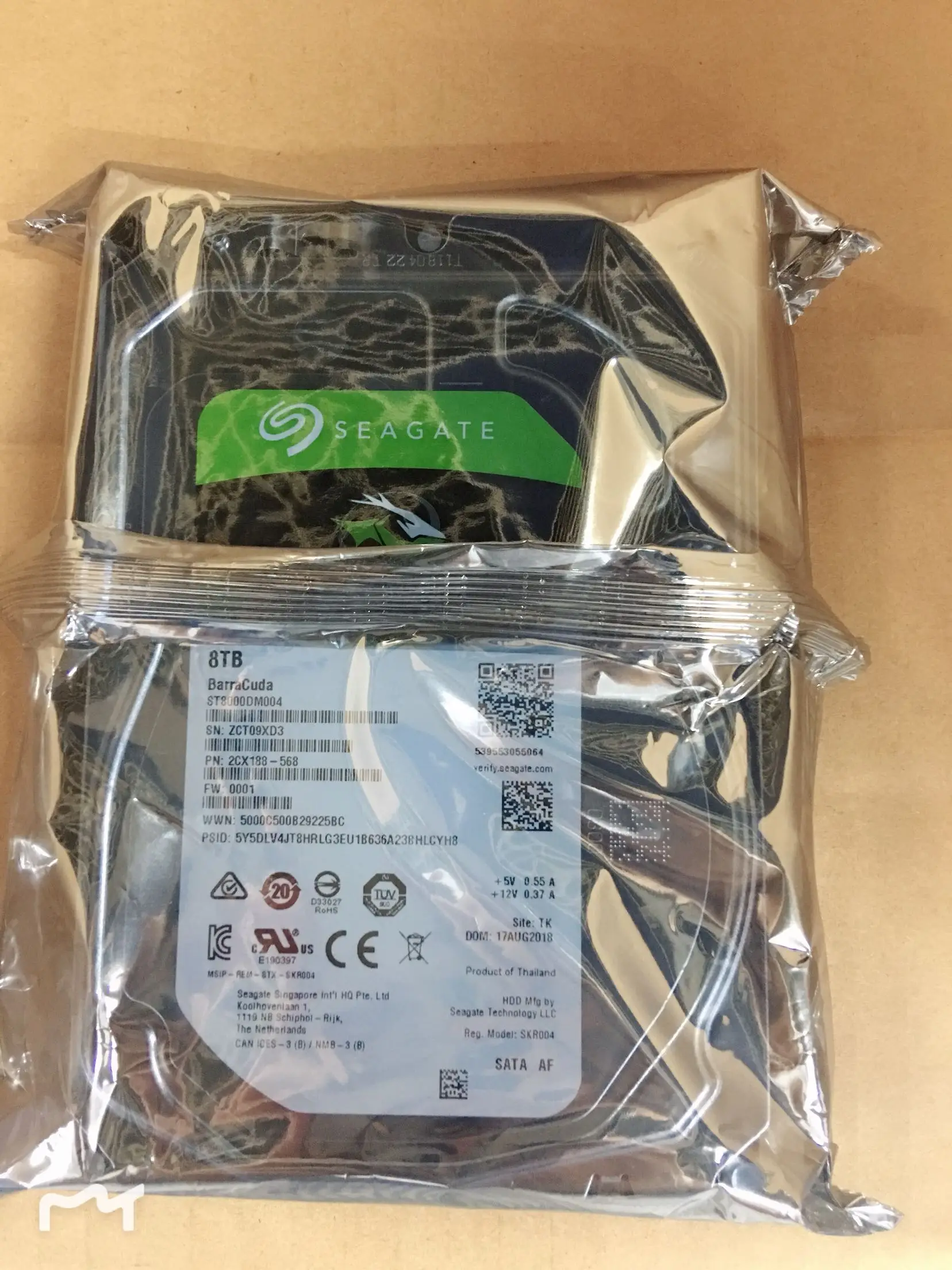 Жесткий диск для настольного компьютера Dell HDD Seagate st8000dm004 256M cache 8 ТБ