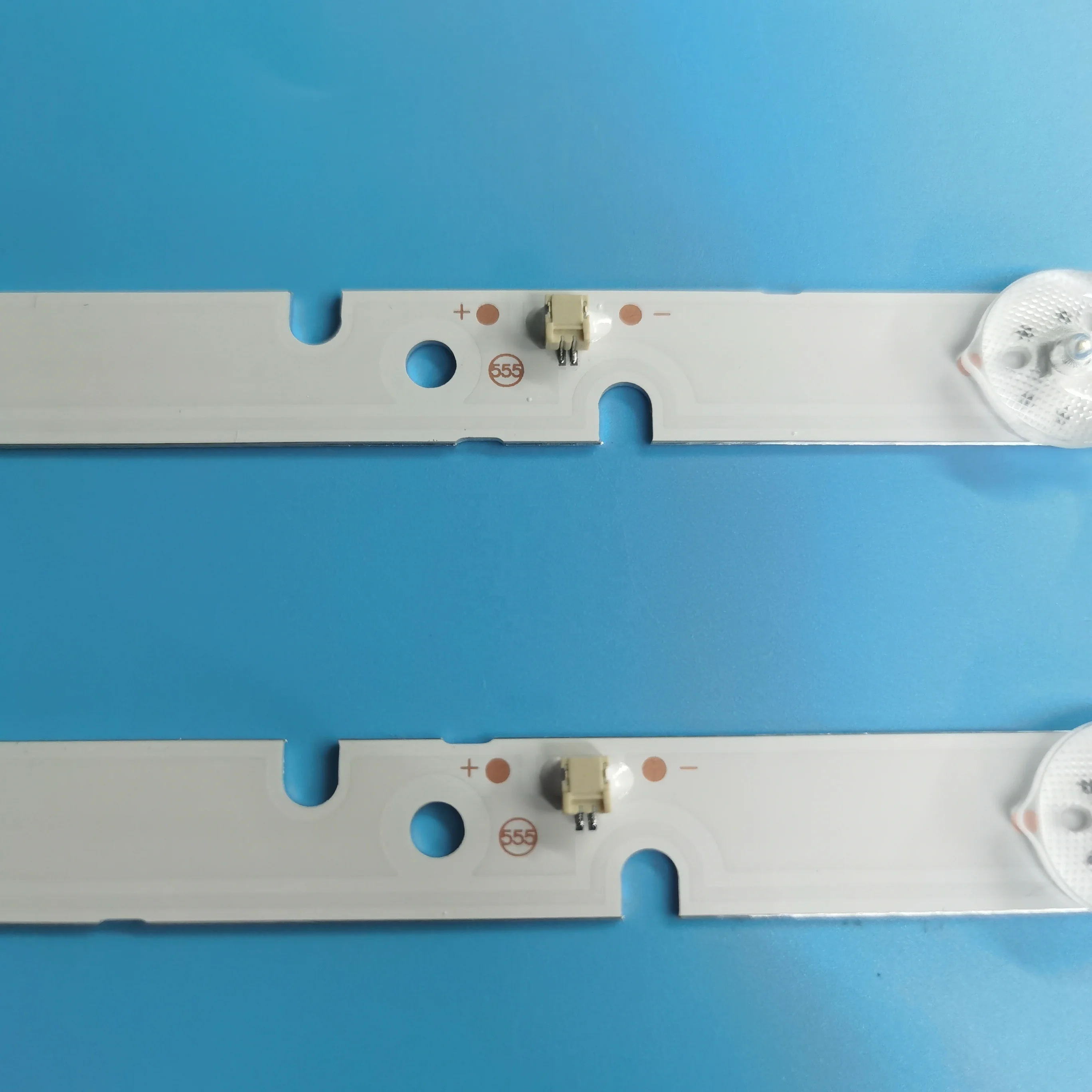 LED TV backlight 06-32C2X6-618-M07W14 for HK32D06-ZC22AG-20 JL.D32061330-032BS-M _ V02 ORION OLT-30100 FUSION FLTV-32L32