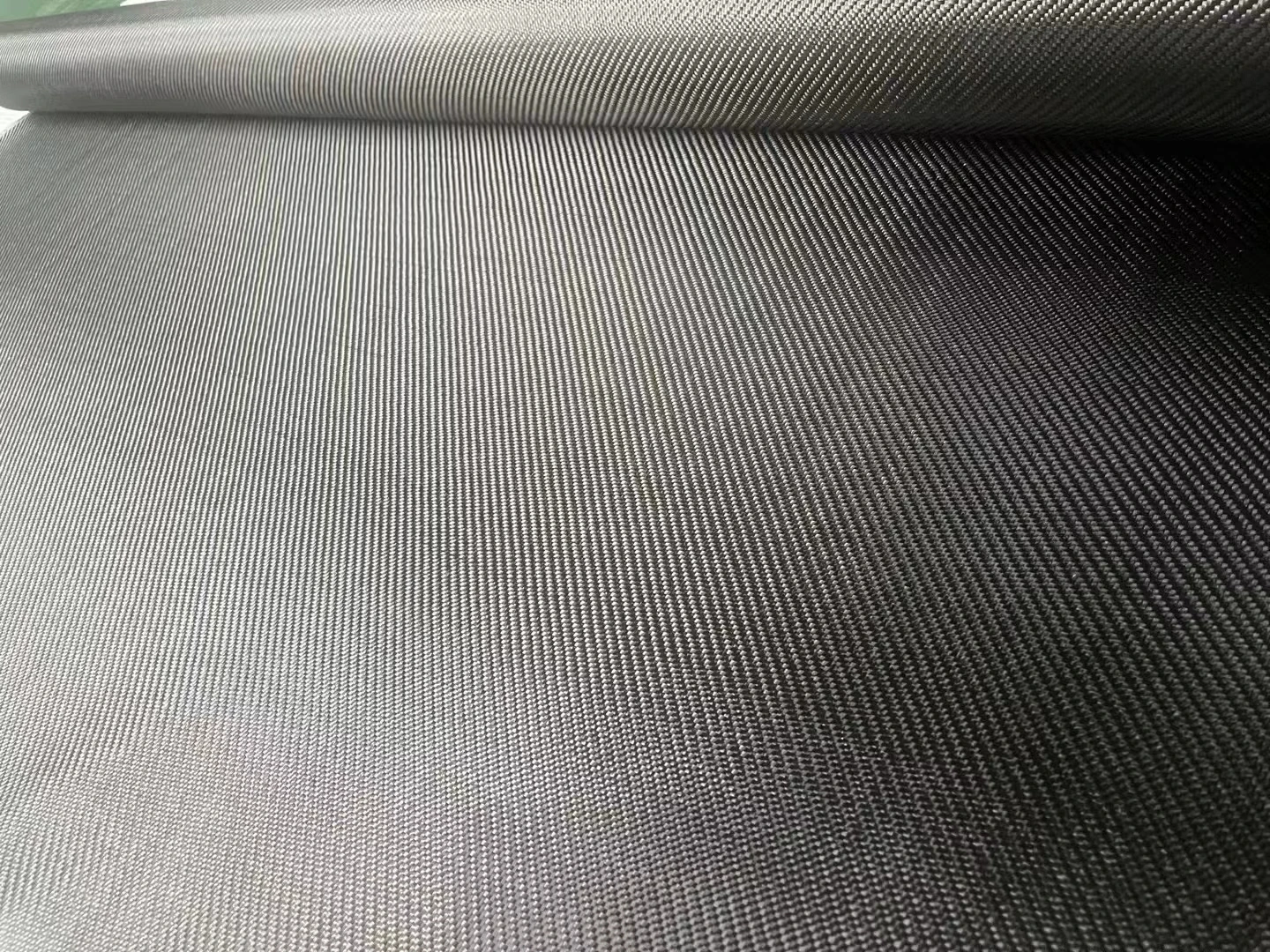 Made in China Carbon Fiber Raw Material Fabric, Carbon Fiber Plain Weave Fabric, Carbon Fiber Fabric