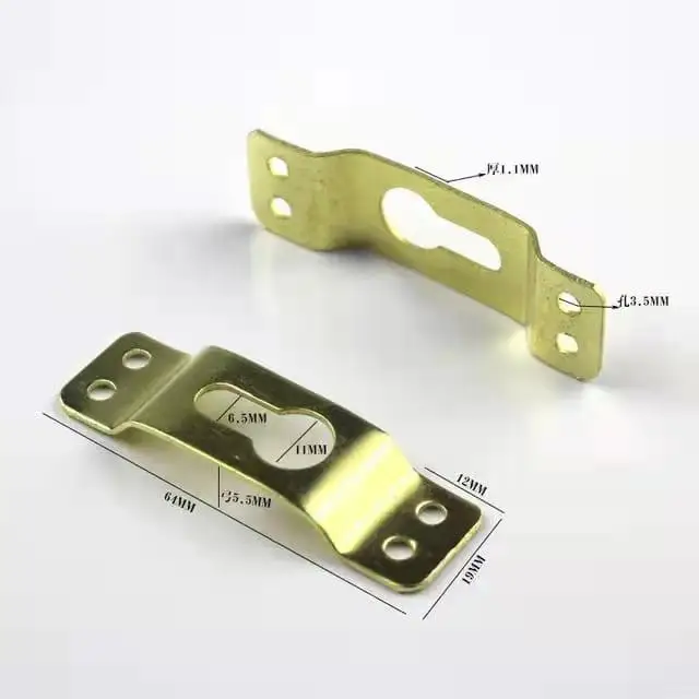 any size customised wholesale photo frame accessories triangle photo frame hook for hanging with screw