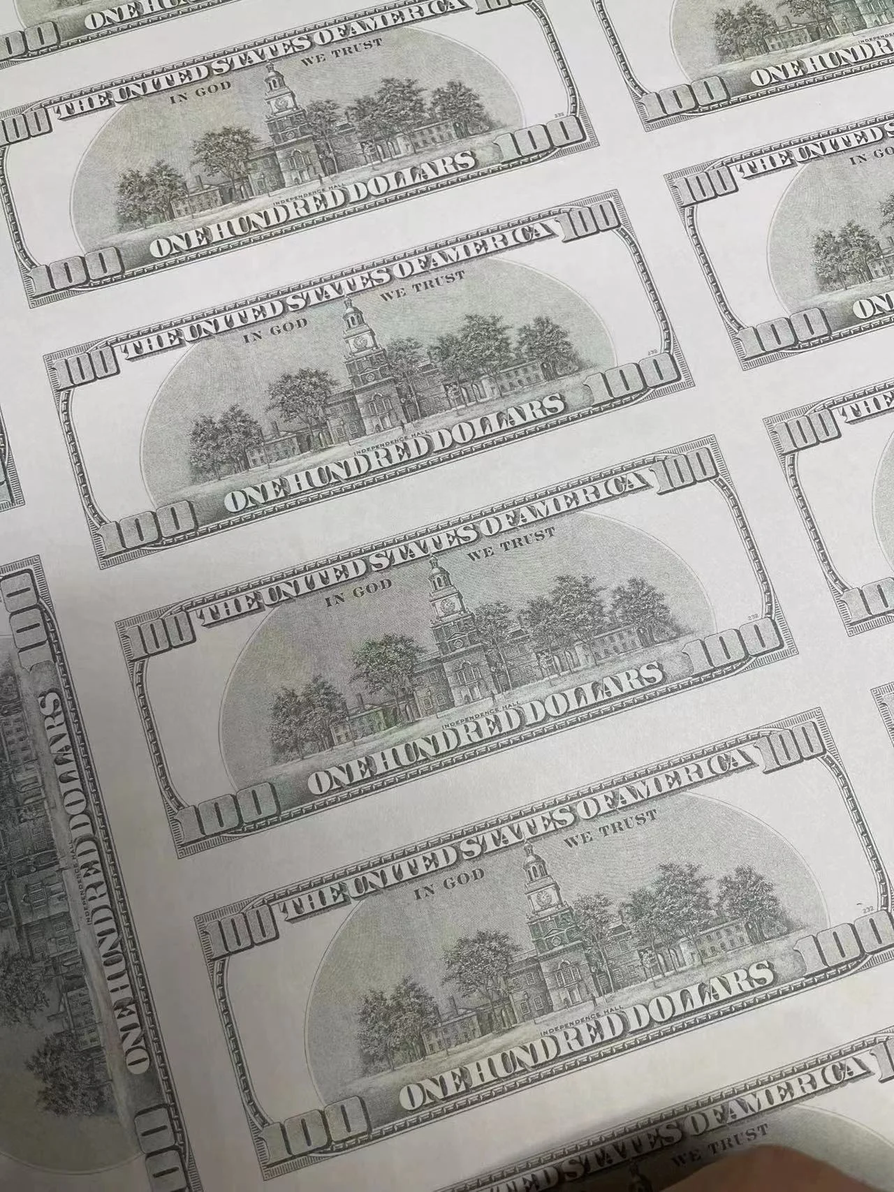 Wholesale 100-Piece Pack of Euro and USD Invalid Wedding Movie Drama Paper Coins