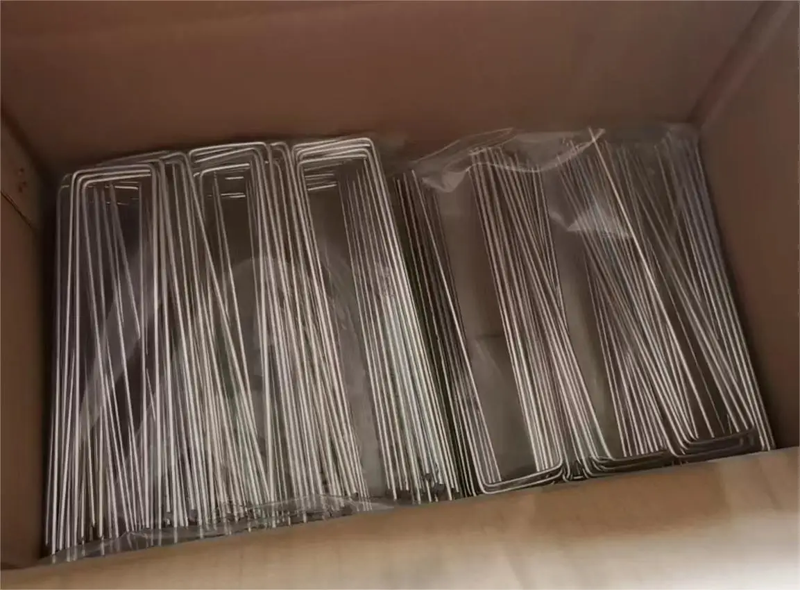 High quality Garden fabric Stakes Galvanized Landscape Staples u shape sod staples for sale