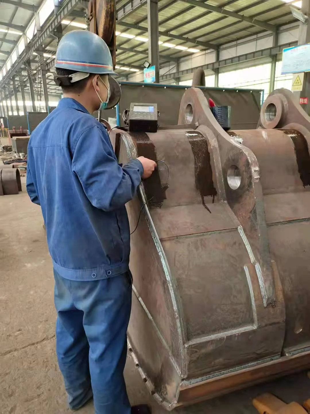 China Make Takeuchi Excavator HD Bucket Rock Standard Bucket for Volvo EC220dl