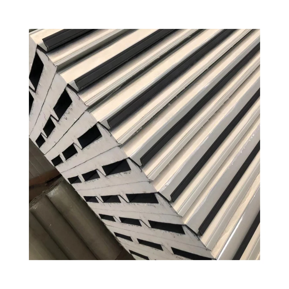 light weight PU insulated eps sandwich hygienic wall panneling from China supplier