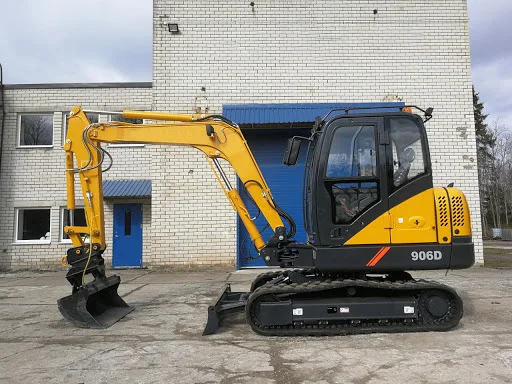 Factory Best CLG906E 6 Ton Crawler Excavators with Powerful Hydraulic System