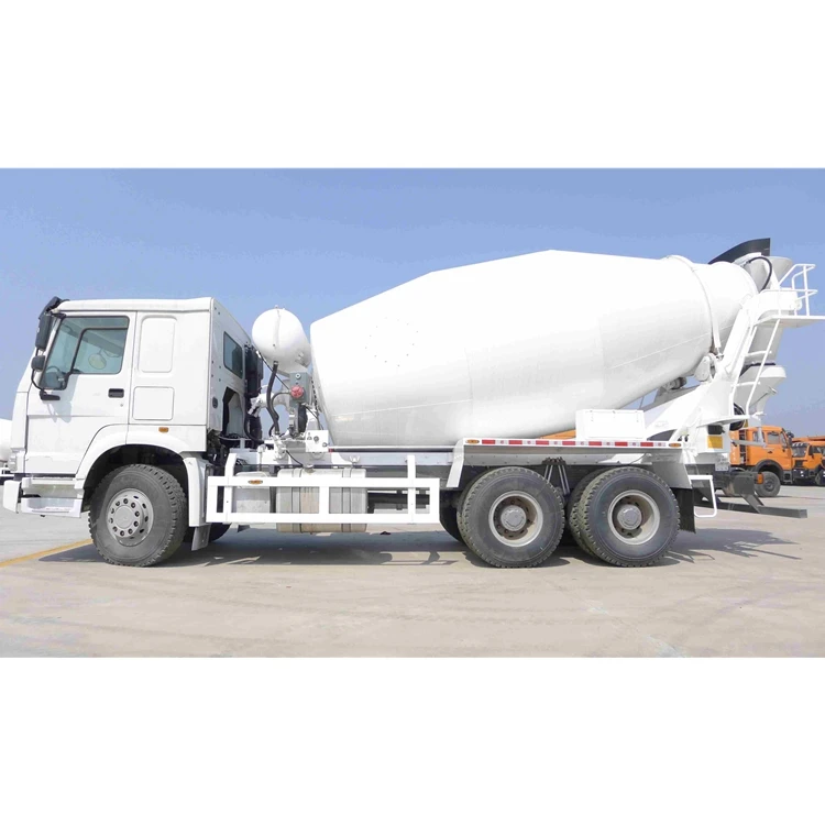 Sinotruk HOWO 6X4 10CBM Euro 2 Concrete Mixer Truck for Philippines
