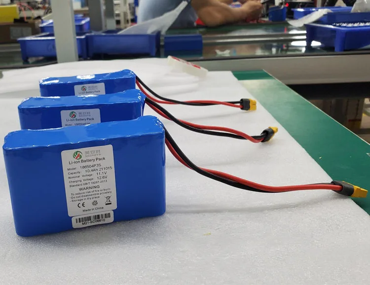 Горячая продажа Заводская поставка ICR18650 свадебной сцены свет аккумуляторную батарею 11 1 V 10.4Ah литиевая батарея