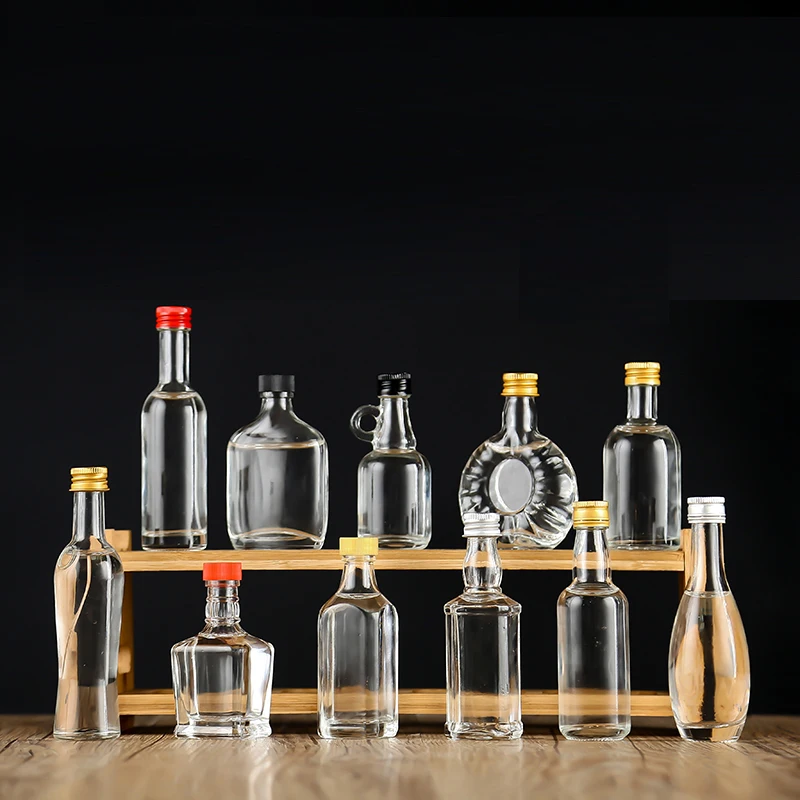 50ml mini transparent small glass wine bottle with lid can be customized color