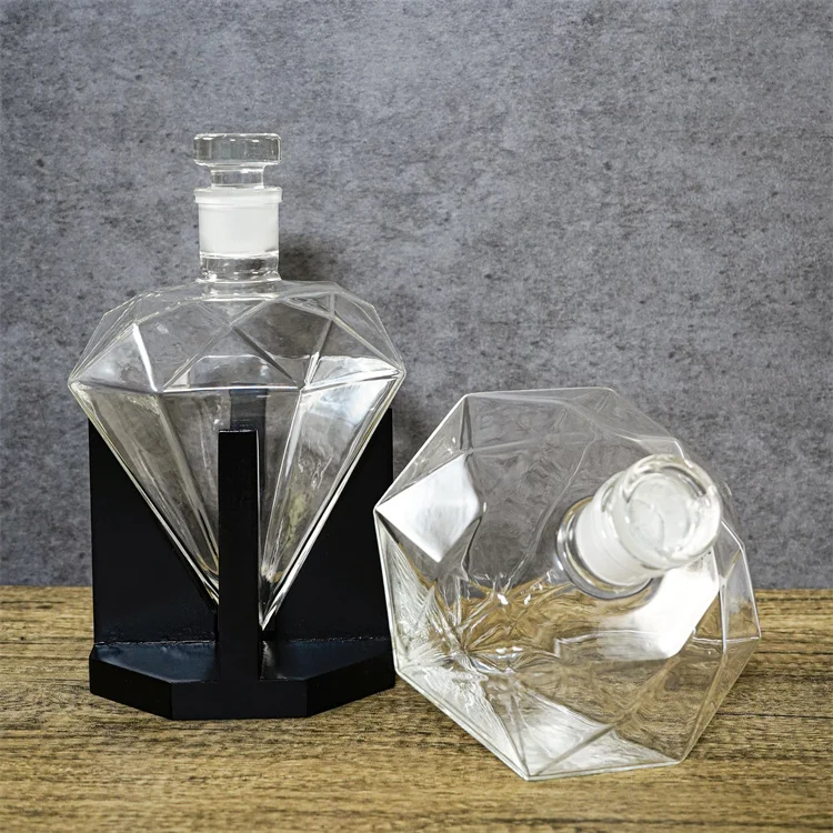 Professional Manufacturer Supplier High Borosilicate Glass Diamond Decanter
