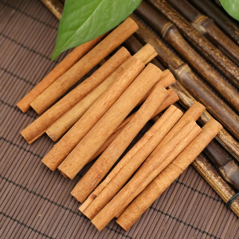 Cassia whole Chinese herbal medicine cigarette cassia cinnamon marinated vegetable plate duck fragrant spices food ingredients