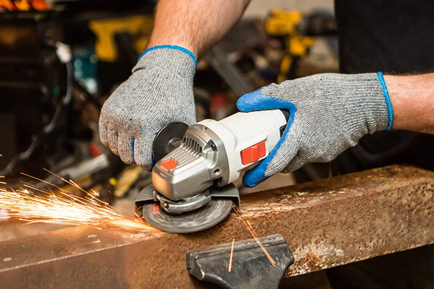 cut resistant gloves