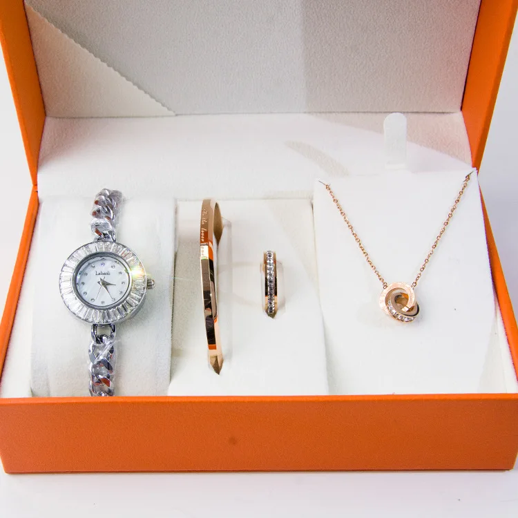 LABAOLI Ladies Watches Fashion Watch For Women Bracelet Top Brand Luxury Rose Gold Women Rhinestone Unique Design Dial Clock