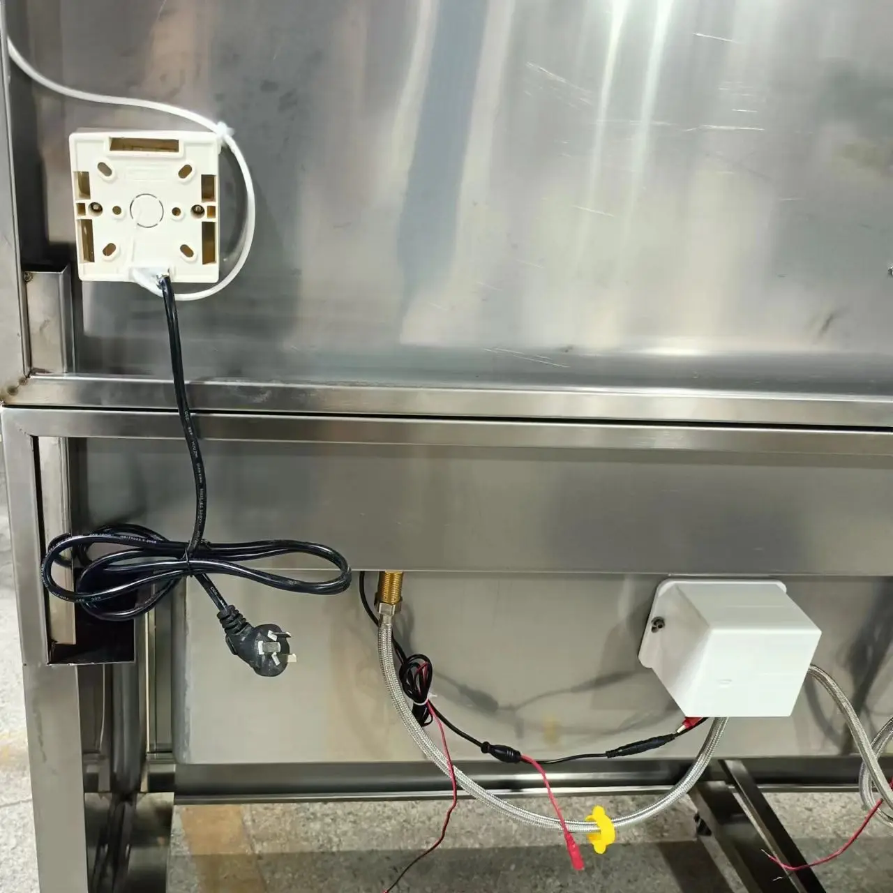 Hot sale fabrication sheet metal stainless steel laboratory furniture medical cabinet with sink