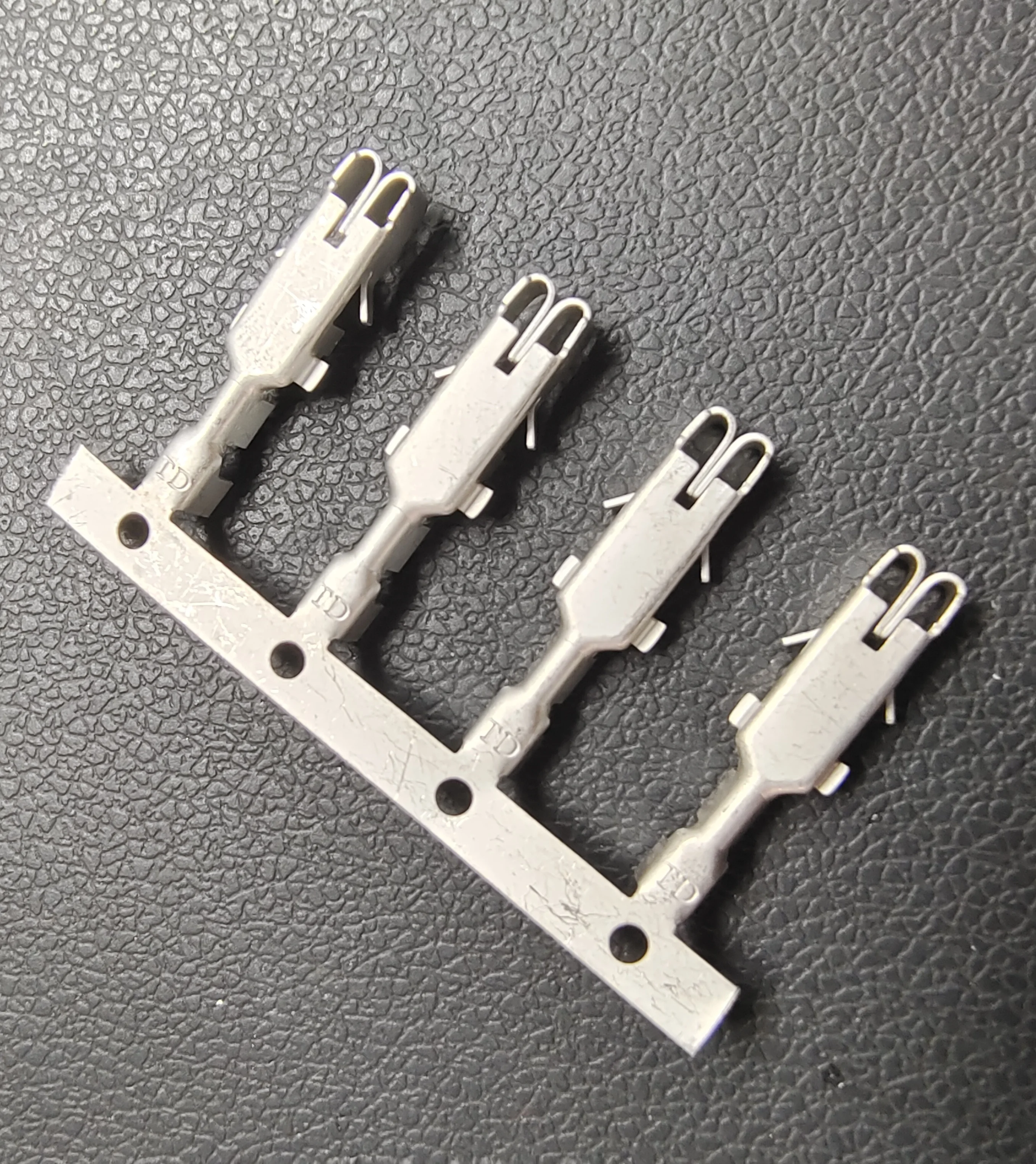 High Quality 0.01-1.0mm Brass Crimp Terminal Electrical Wire Connector for Industrial Wire Connecting