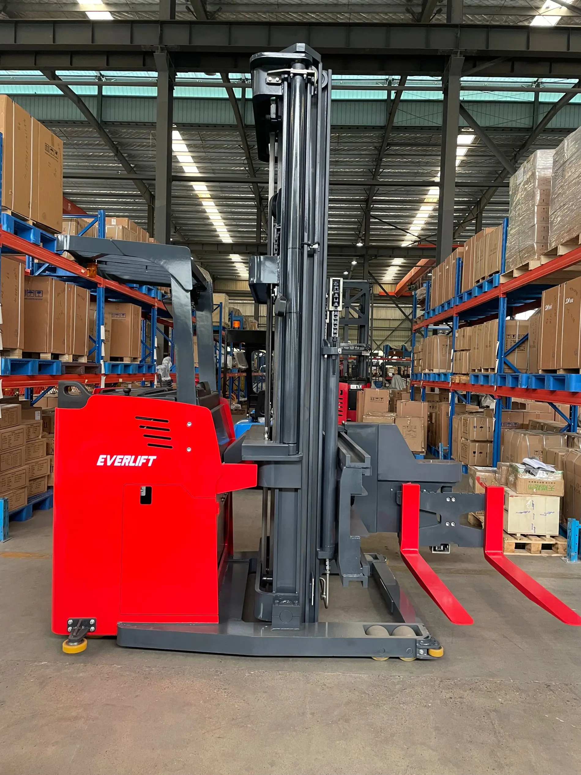 Сделано в Китае 3-х колесный Вилочный Погрузчик Штабелер высокотехнологичных Штабелер Электрический штабелеукладчик широко используется для узкой Ailse