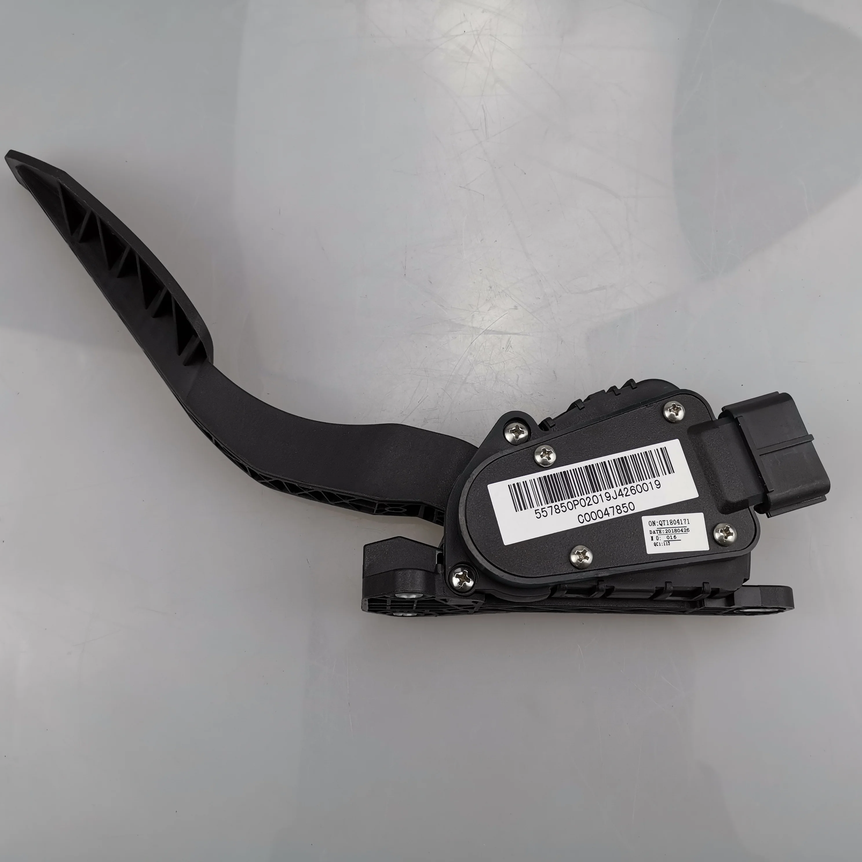 SAIC MAXUS T60 Electronic accelerator pedal C00047850