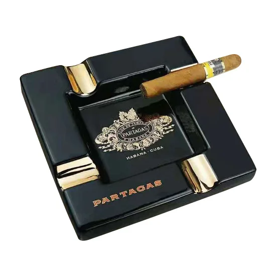 RTS 20cm x 20cm x 3.5cm  high quality white large square ceramic cigarette cigar ashtray