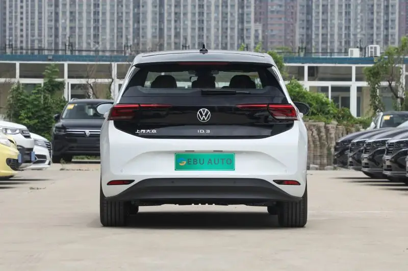 Volkswagen ID (1)