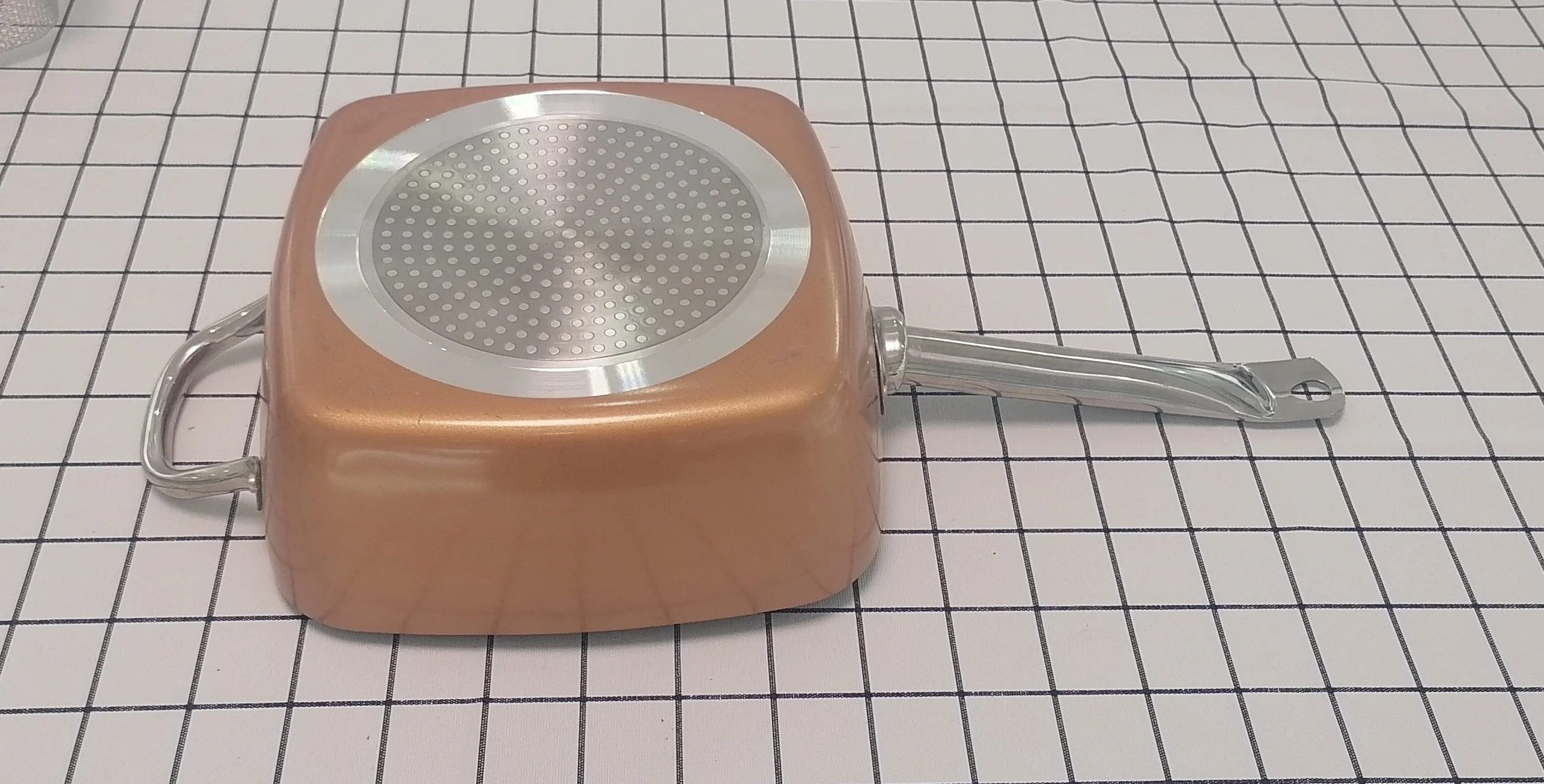 induction bottom.jpg