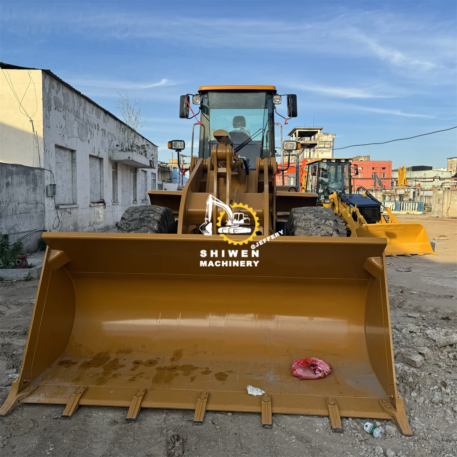 High operating efficiency original used heavy loader cat966h,selling in large quantities at low price 966 950 in Shanghai