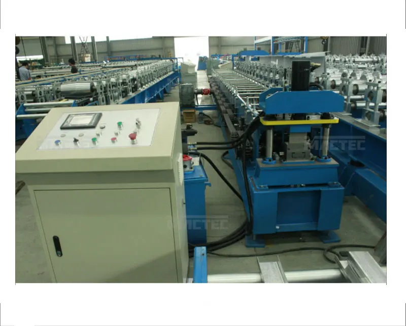 High quality GI roll forming machine making metal stud