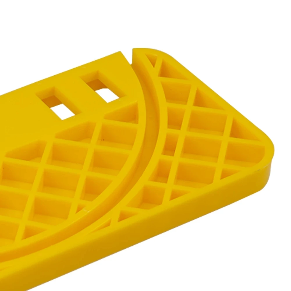 Plastic Beehive Scraper Bee Honey Cutting Capper Holder Beekeeping Tool Bee Extractor Tool For Beekeepers