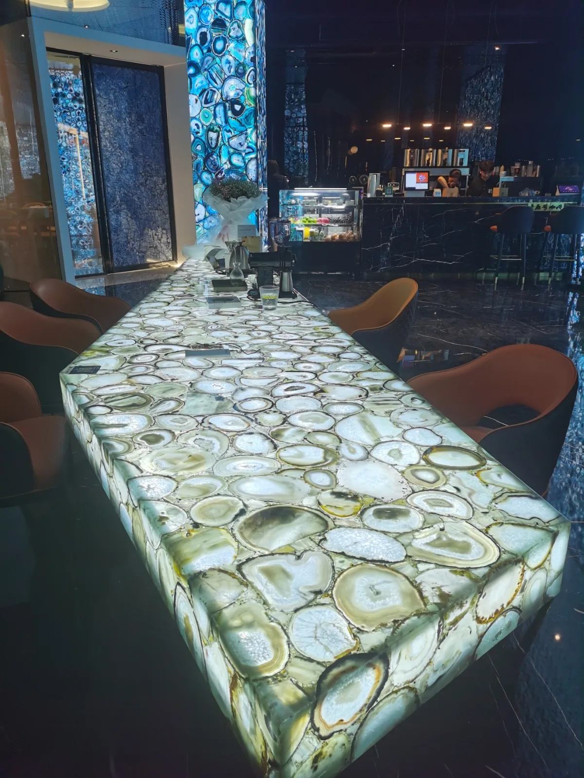 3200mm Big Size natural Stone White Agate  18mm Thickness semi precious stone Slab For Countertops