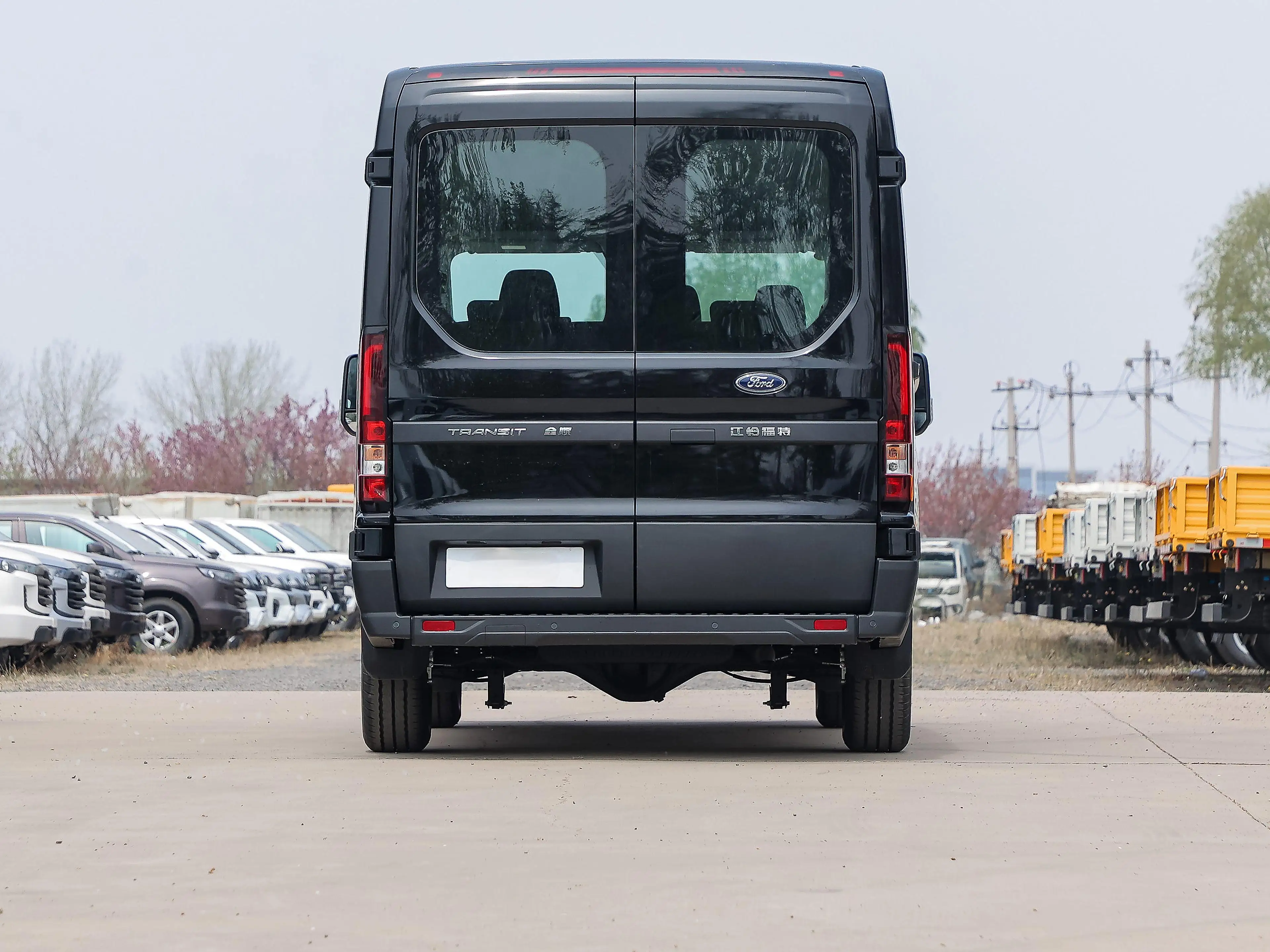 For Sale Used Cars Ford Transit T8  Commercial Vehicles Large Passenger Van