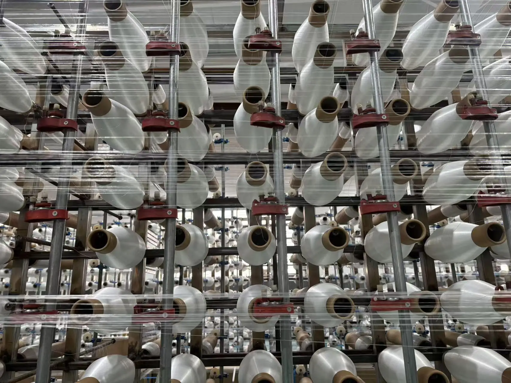 Hot Sale E-Glass Fiberglass Roving Manufacturer-Processed Fireproof Fiber Yarn Weaving Service with Cutting Included