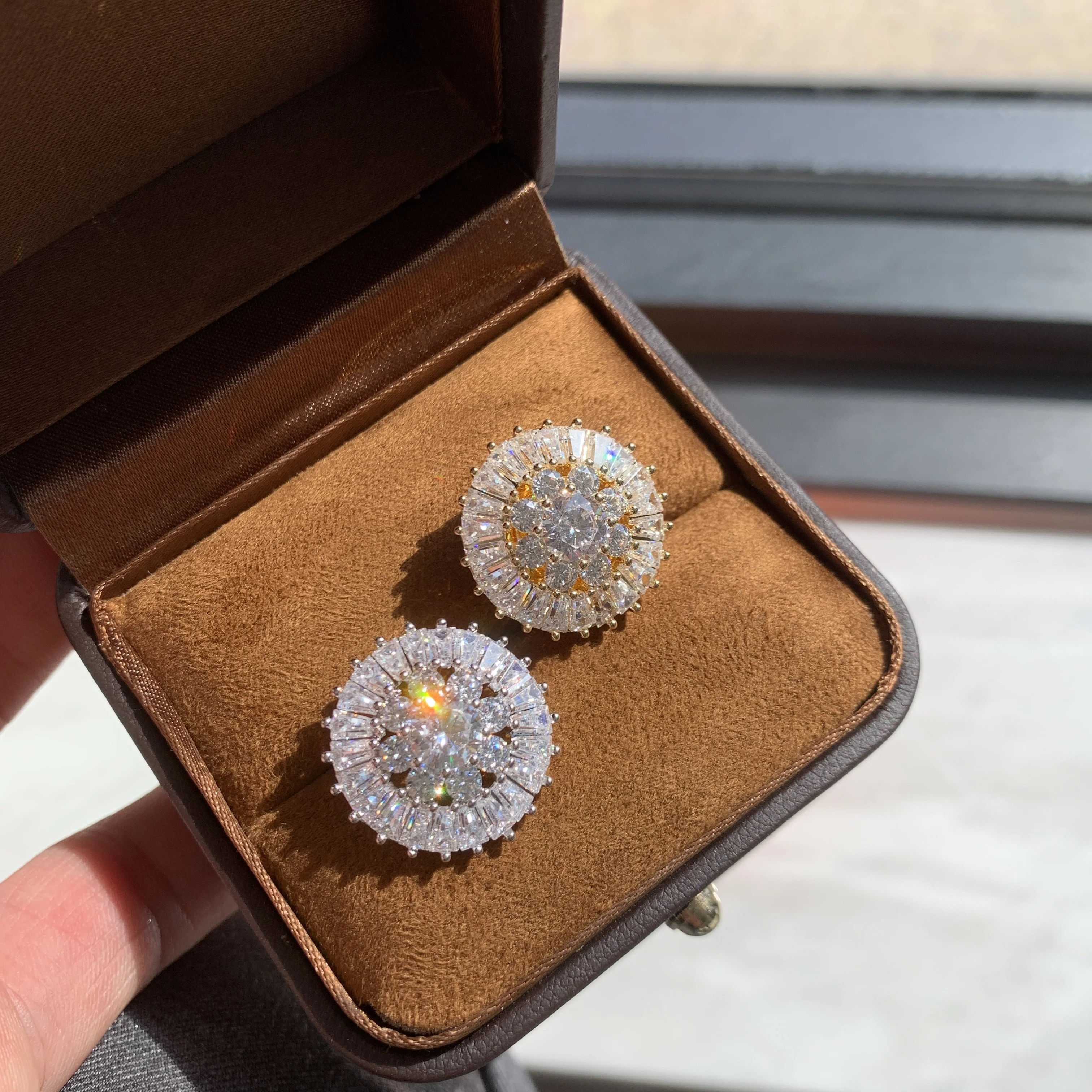 New Design Button Cover Clasp Universal Invisible Button Shirt Decorated With Anti-slip Button DIY Crystal Brooch Cufflinks