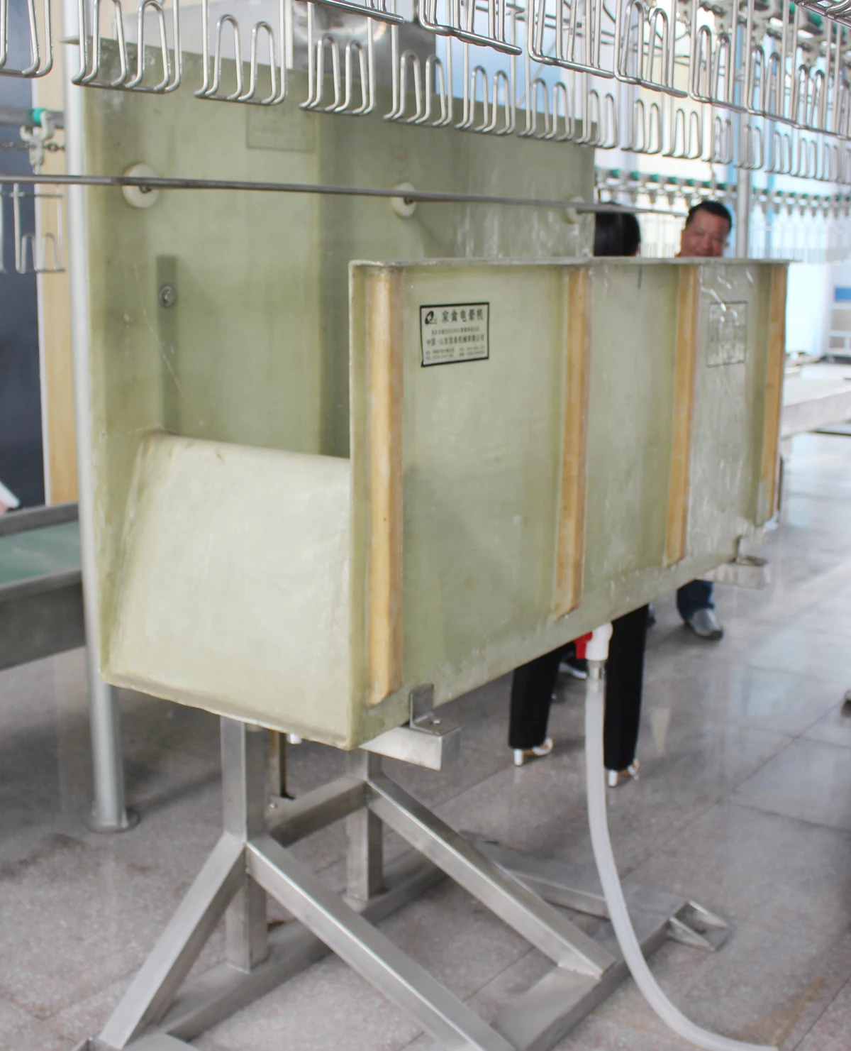 Hot Price Poultry Processing Factory Electric Chicken Stunner For Chicken Slaughter Plant