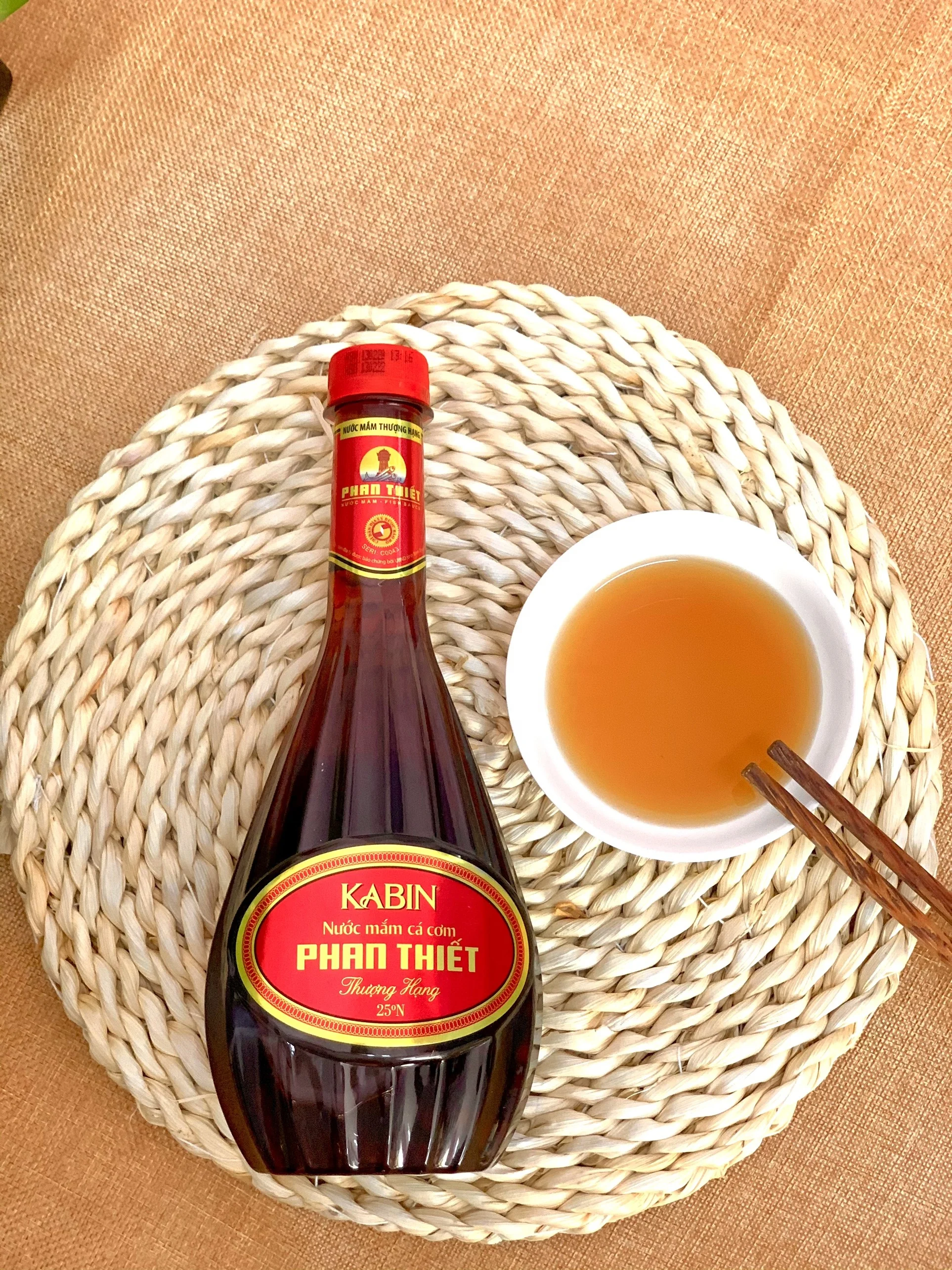 500ml premium anchovy fish sauce from Vietnam Manufacturer with wholesale price