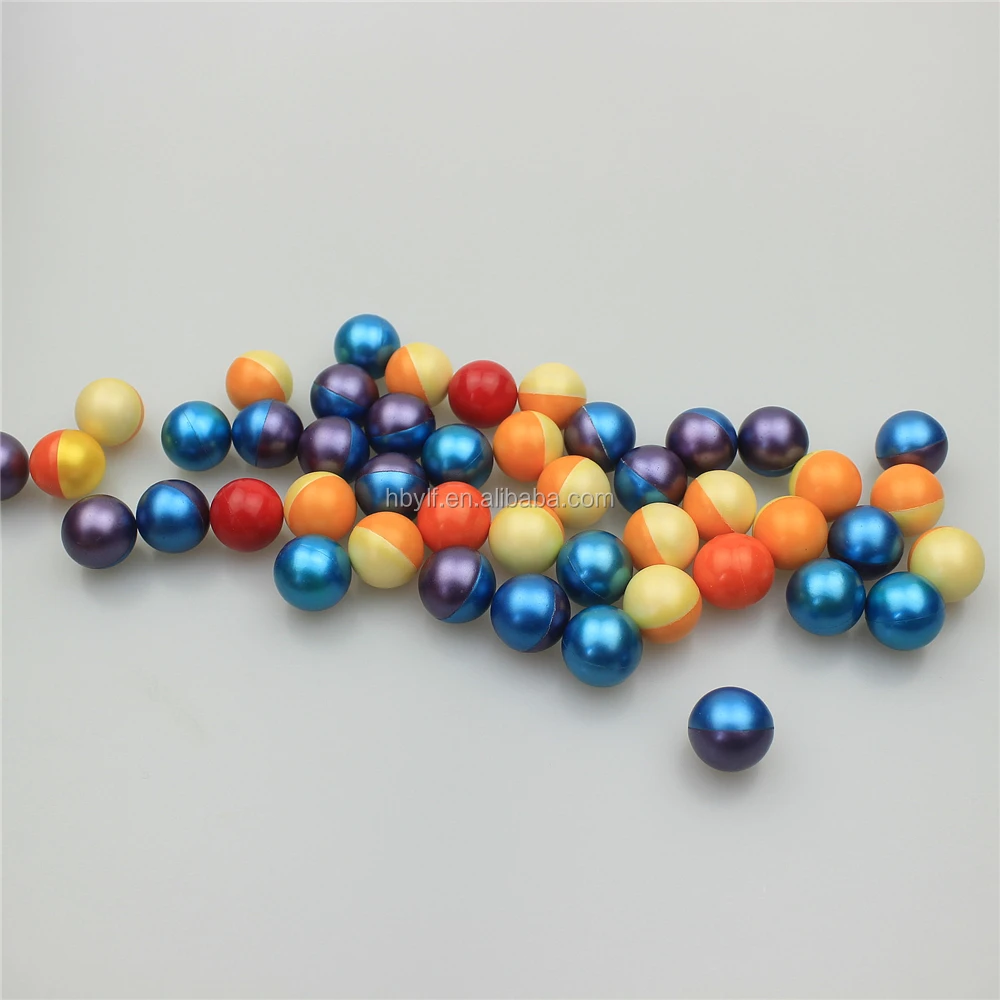 Hot sale gun shoot paintball 0.68 colorful paint ball/pellets maker in china
