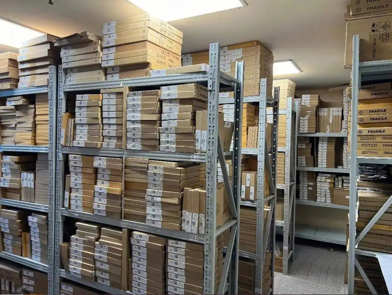 ICZX Electronic component IC supplier 5CSEMA4U23I7N 	SoC FPGA