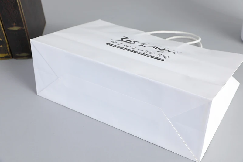 Custom thicken machine making shoes clothing white kraft shopping packaging paper bag with logos