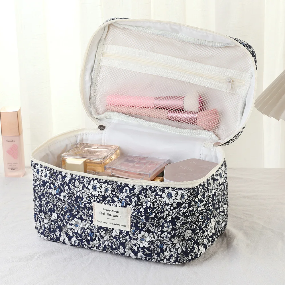 Hot Sell 3PCS Set Padded Quilted Makeup Bag Women Portable Large Capacity Puffer Cosmetic Bag Brush Storage Cosmetic Bag