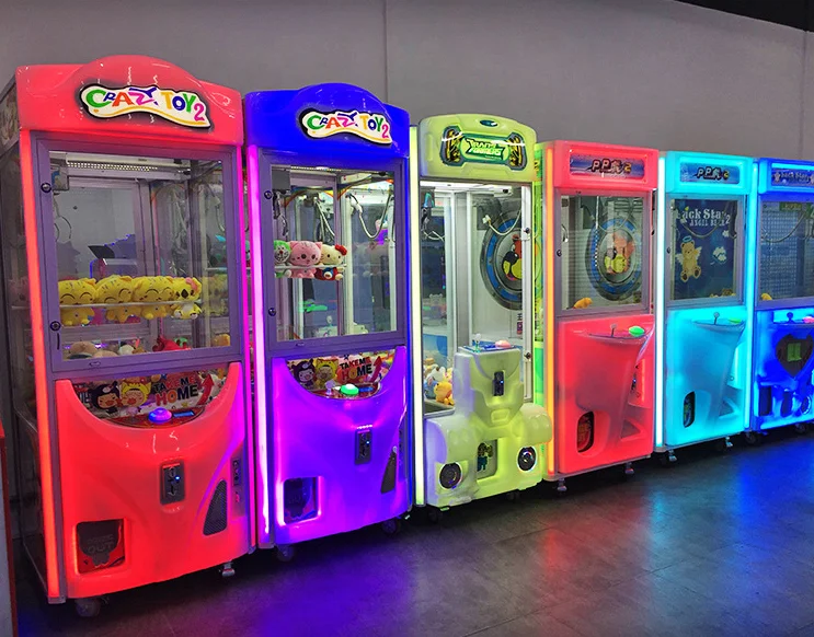 China factory Crazy Toy 2 Claw Machine Arcade Game Toy Crane Claw Machine For Shopping Mall