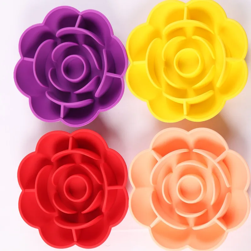 Wholesale Pet Accessories Slow Feeder Dog Bowl Fast Shipping Silicone Non Slip No Choke Dog Slow Food Bowl with Suction