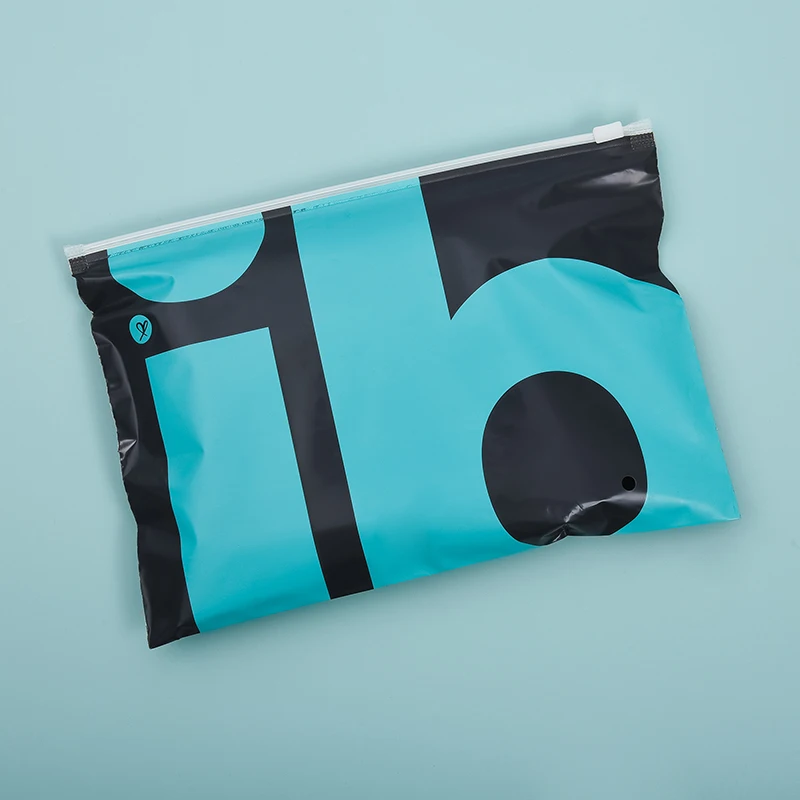 Custom Logo Design Printed Frosted Zipper Bag Grocery Luxury Clothing Packaging Matte Black Small Ziplock Bags
