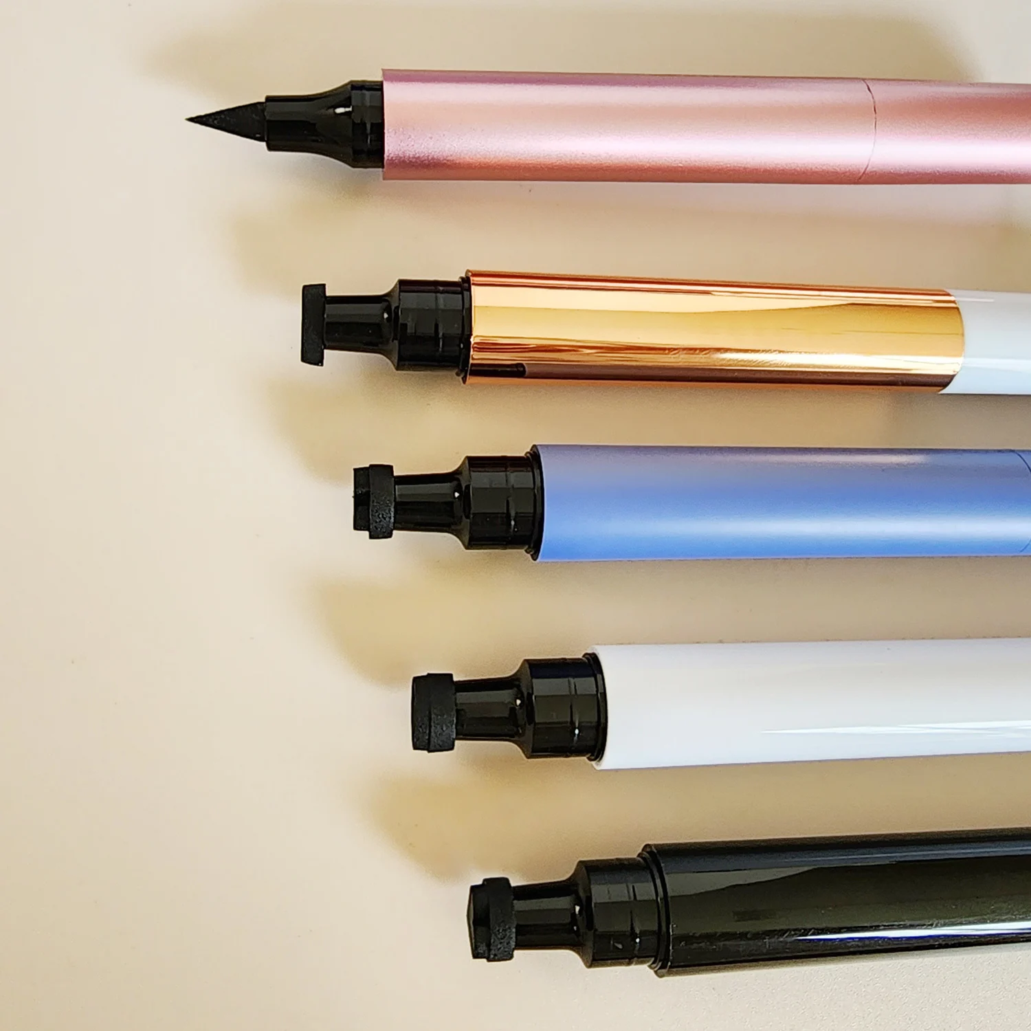 2 in 1 liquid eyeliner stamp pen packaging customize shape of stamp custom private label on empty eyeliner pen tube packaging